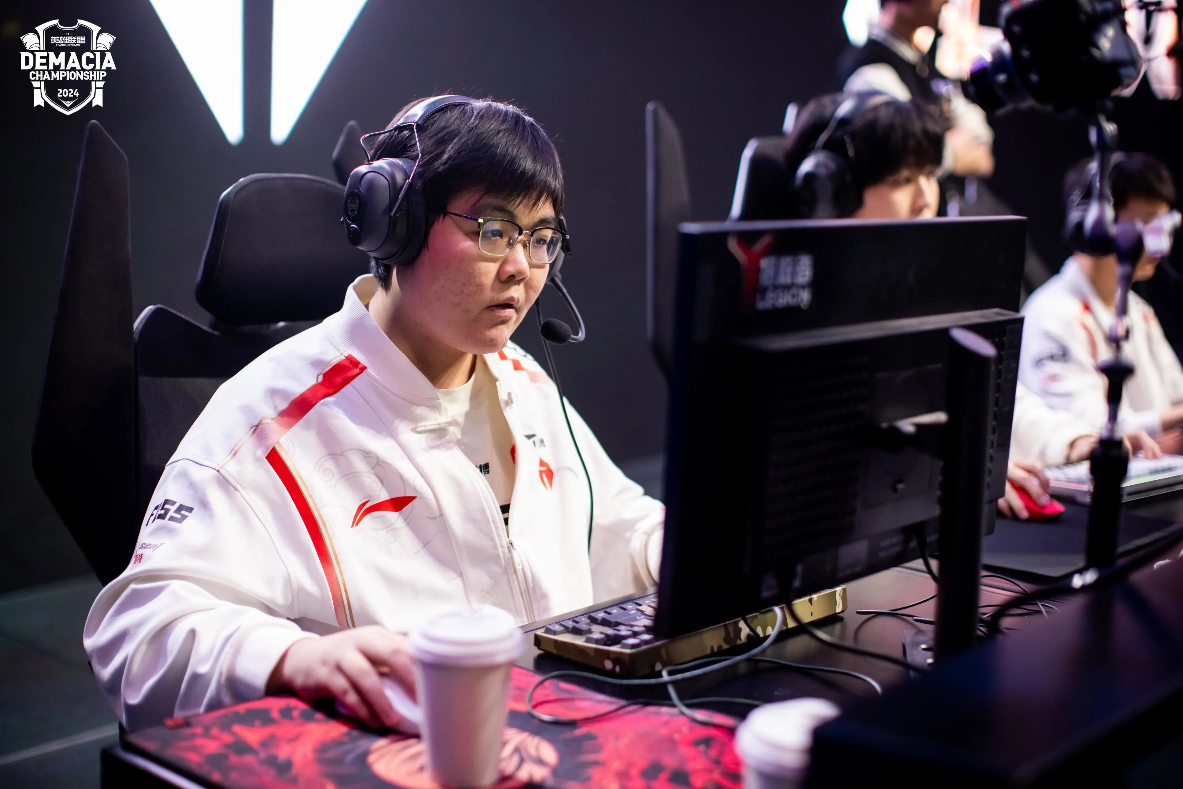 TheShy连续三场比赛得分超过出色发挥，日本队不断突破！赛场气氛高涨的简单介绍-爱游戏