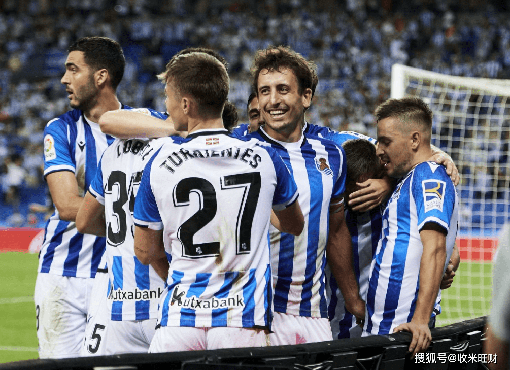 窗口期欧篮联焦点战，皇家社会内部沟通，话题不断，年轻球员得到机会(巴萨21逆转登顶皇家社会)-爱游戏