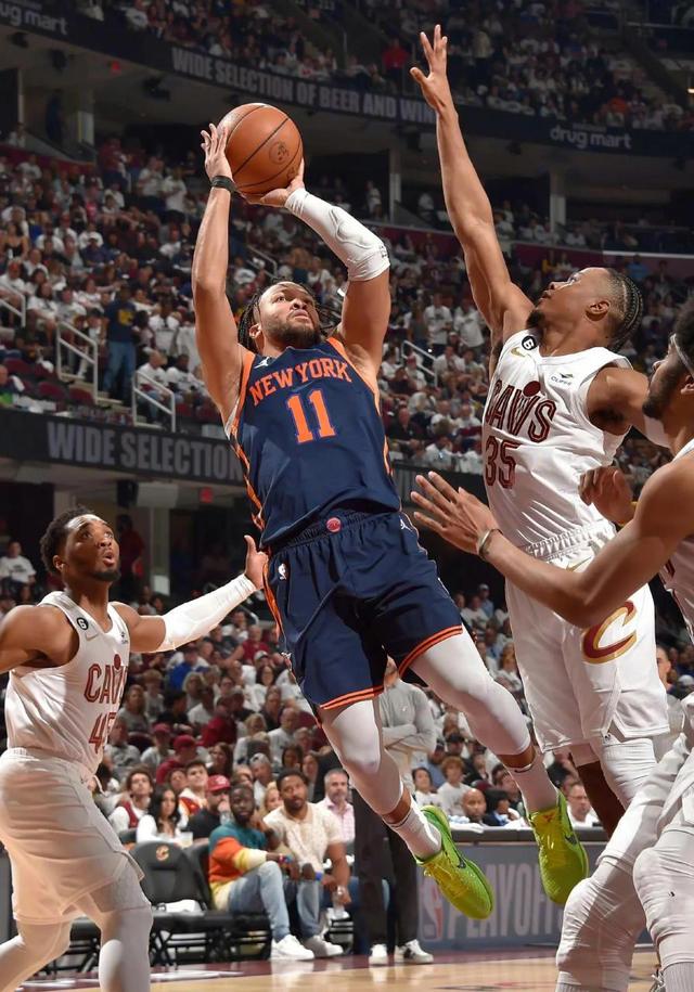 加时末段NBA常规赛传出新动向，芝加哥公牛更衣室发声，管理层表态——赛场秩序良好，年轻球员得到机的简单介绍-爱游戏